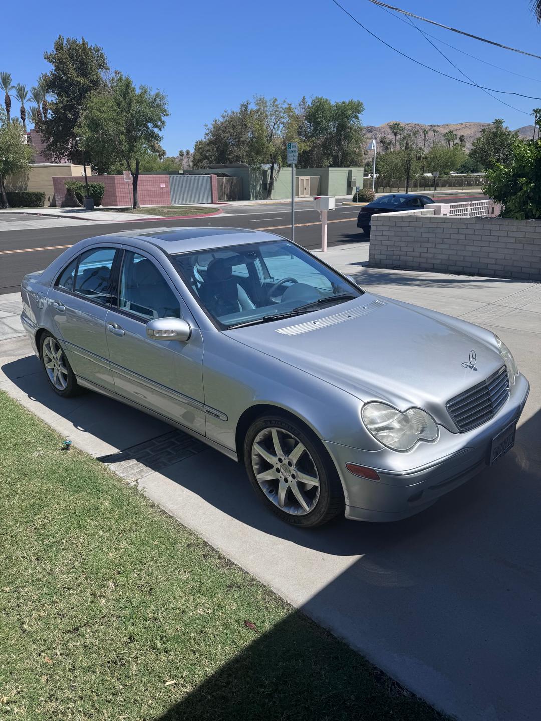 Mercedes-Benz_C Class 