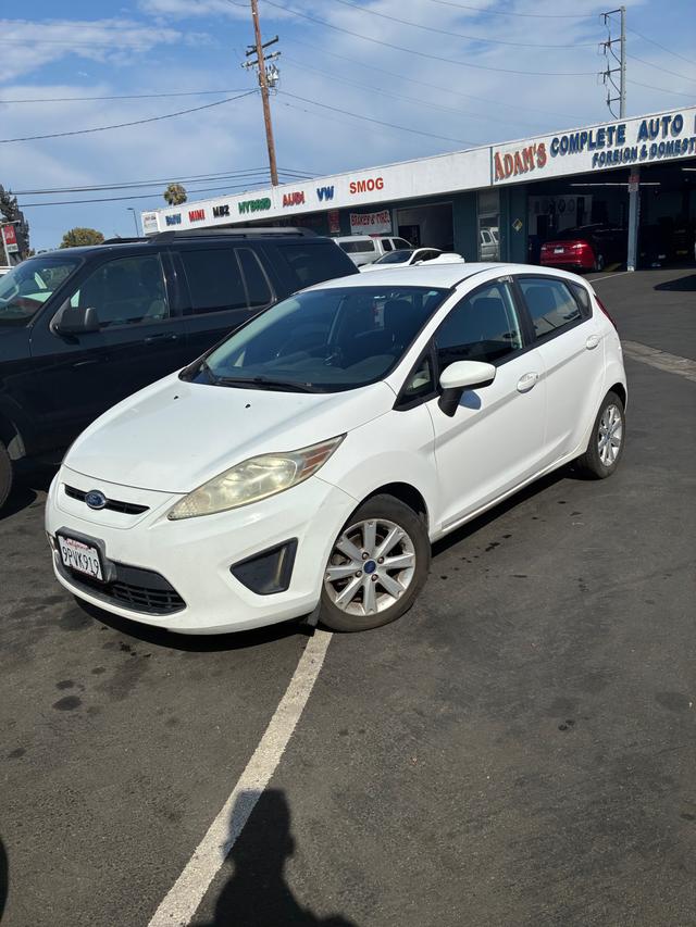 car_image_202x236