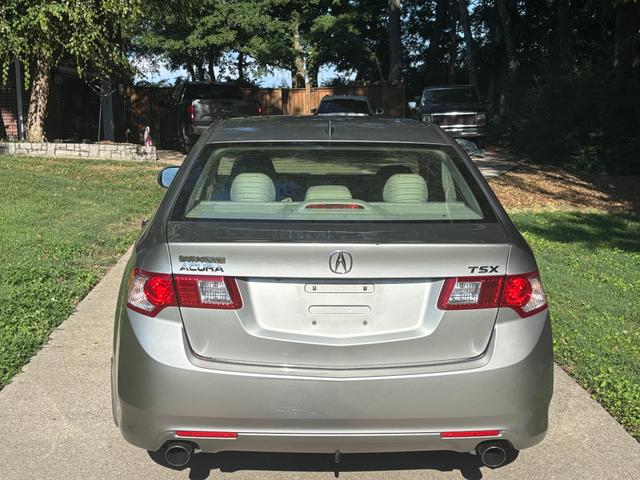 car_image_202x236