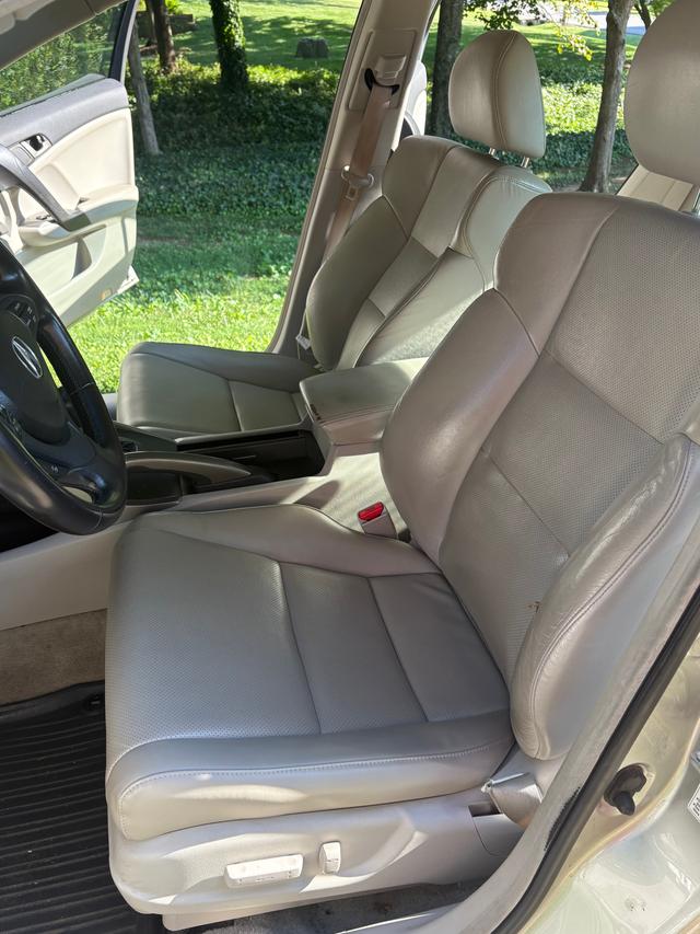 car_image_202x236