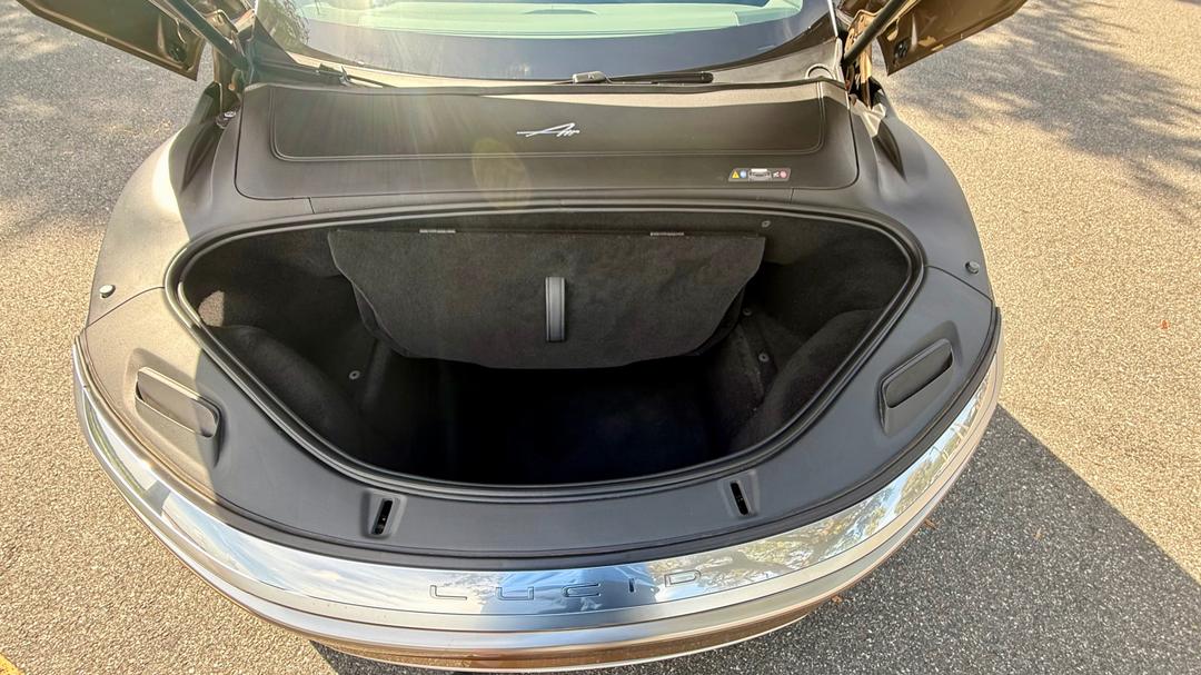 Lucid_Air 