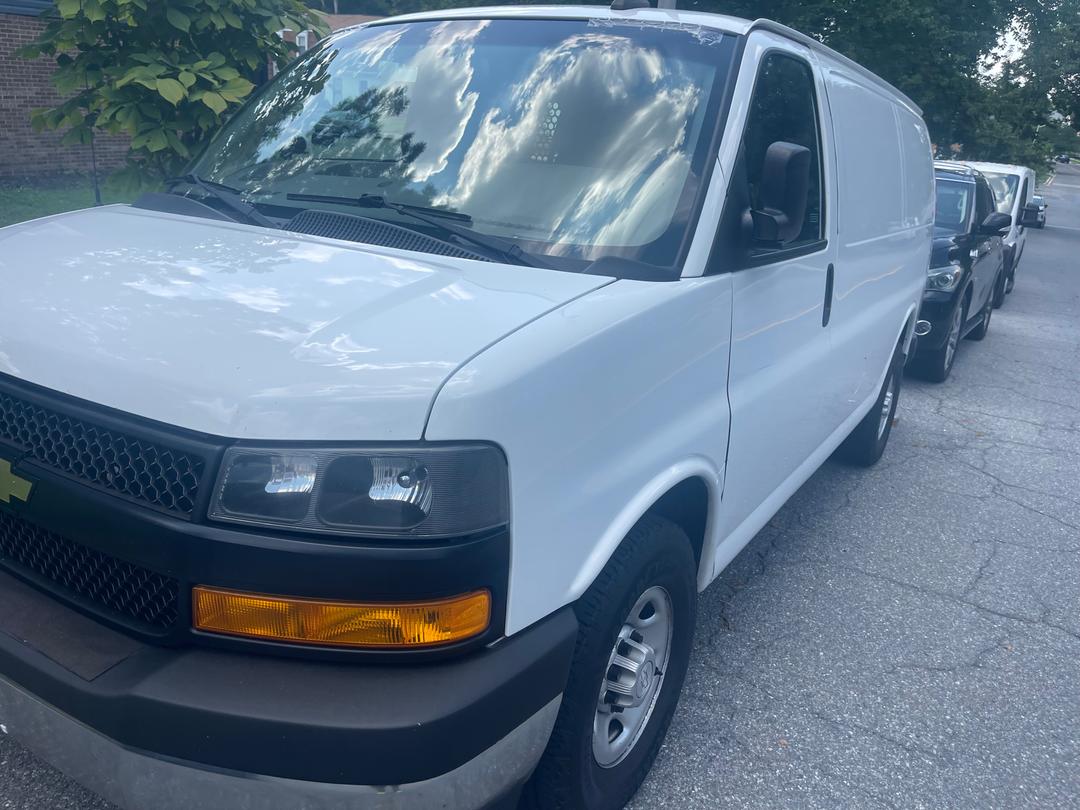 Chevrolet_Express Cargo 