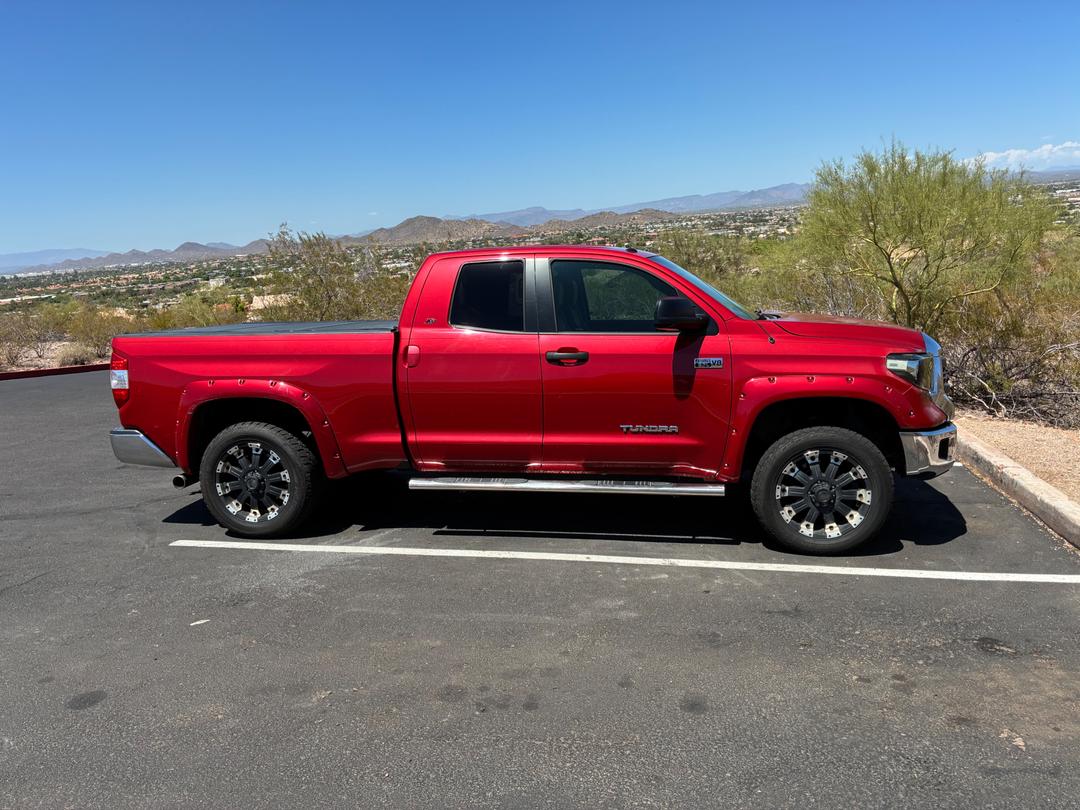 Toyota_Tundra 