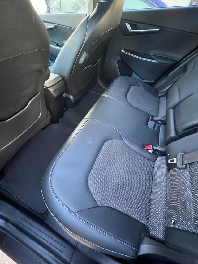 car_image_202x236