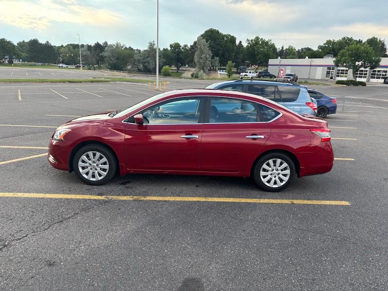 Nissan_Sentra 
