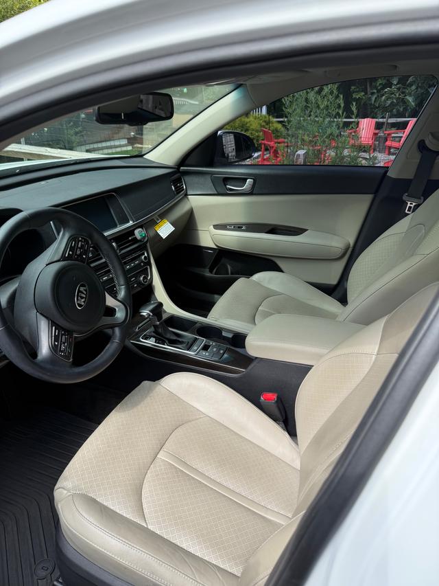 car_image_202x236