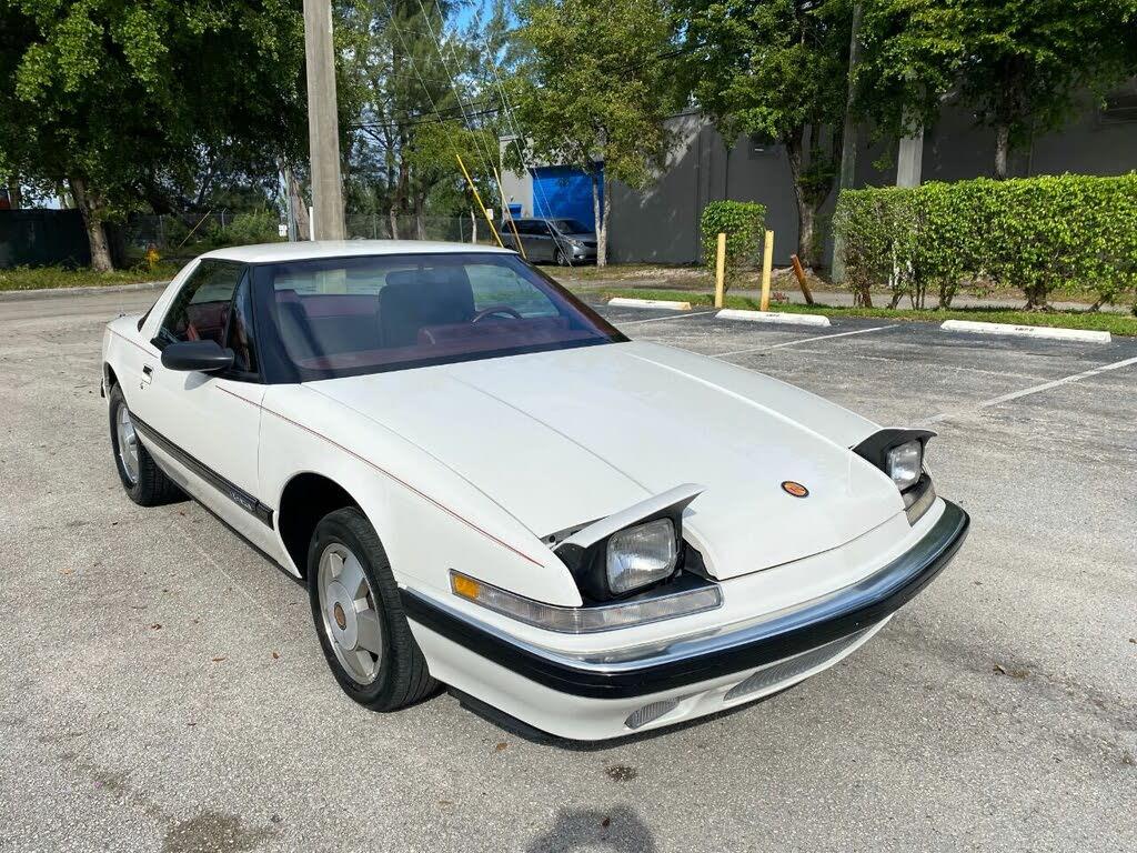 Buick_Reatta 