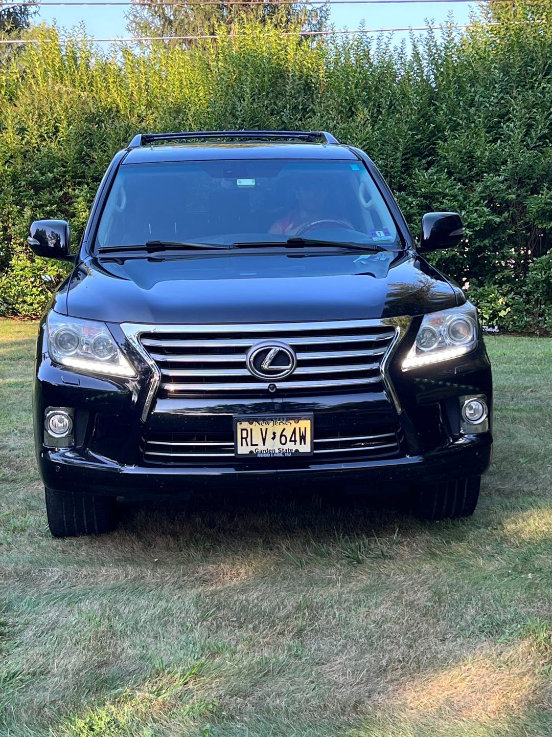 Lexus_LX 570 