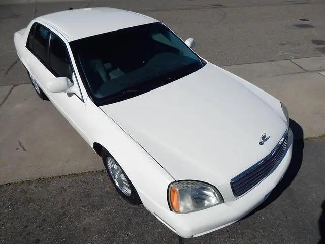 Cadillac_DeVille 