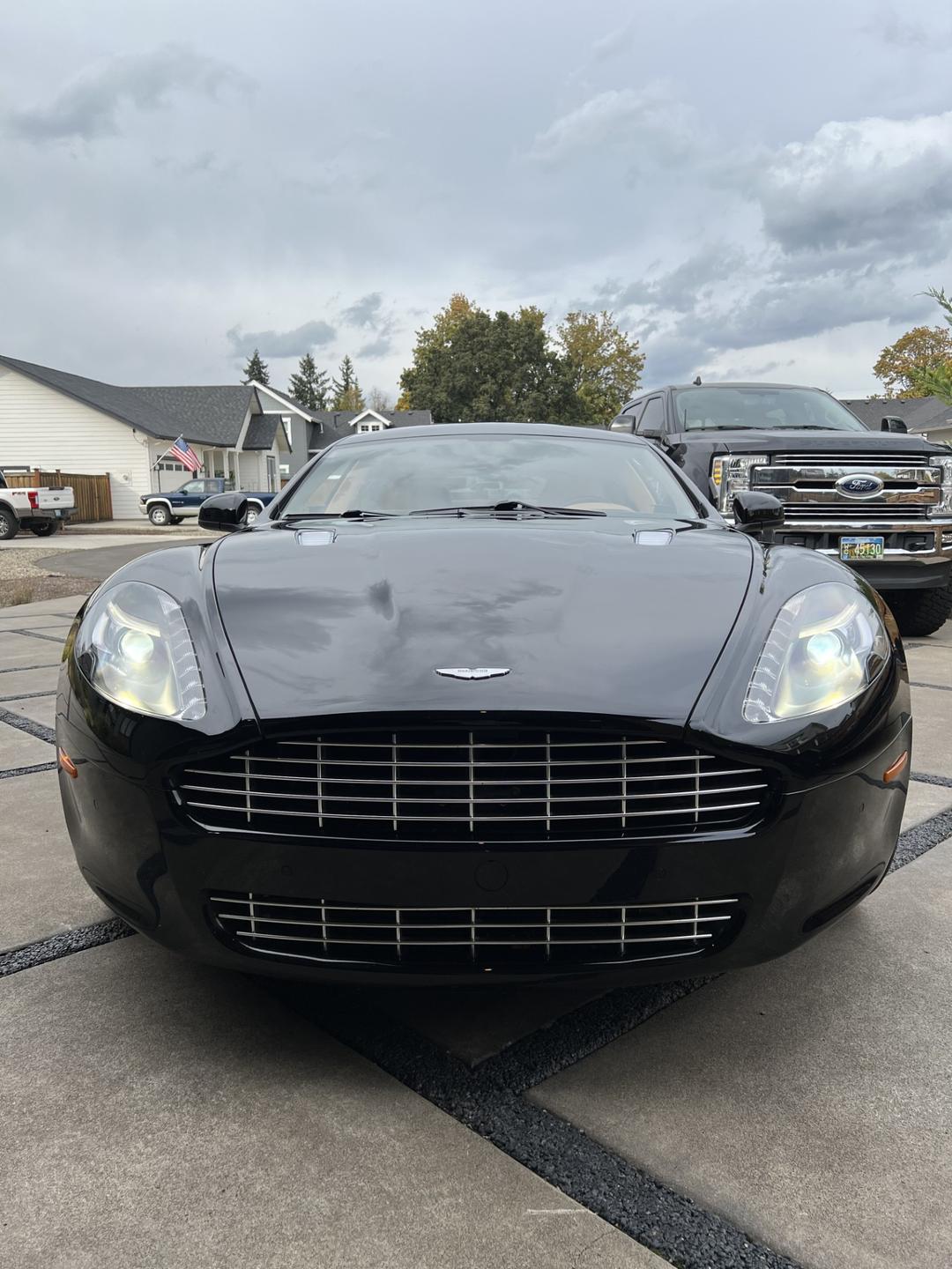 Aston Martin_Rapide 