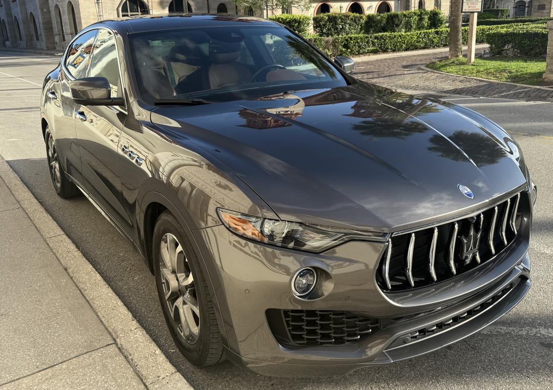 Maserati_Levante 