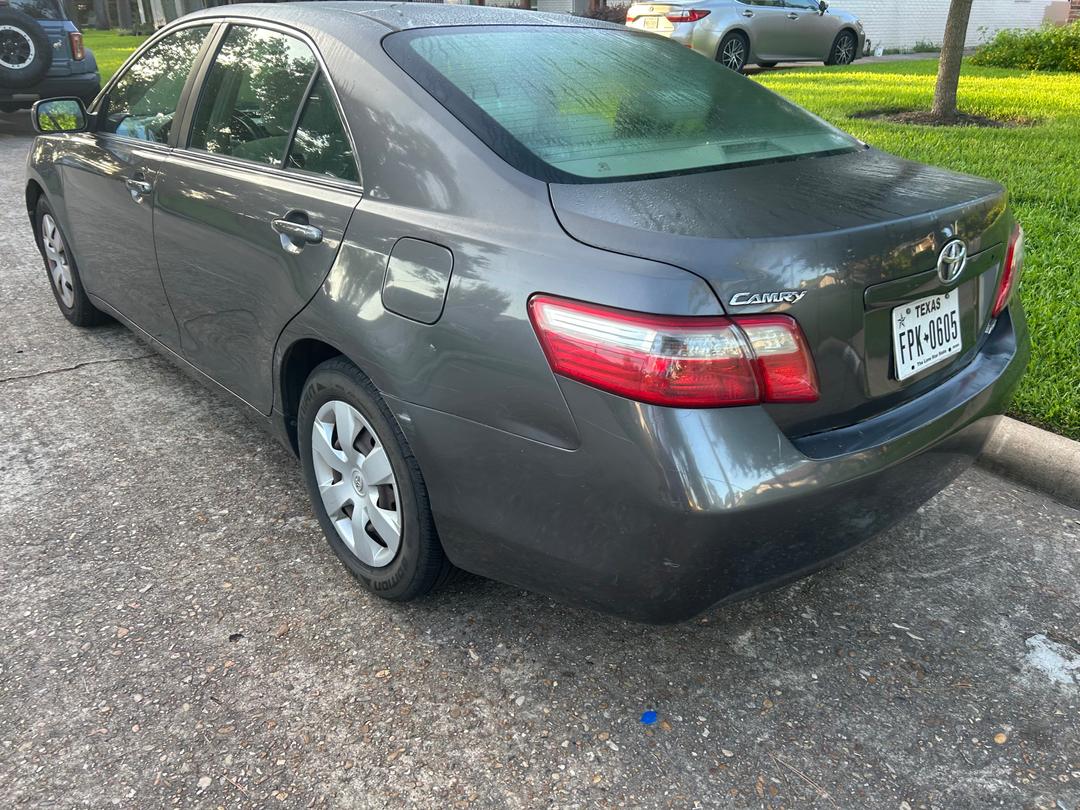 Toyota_Camry 