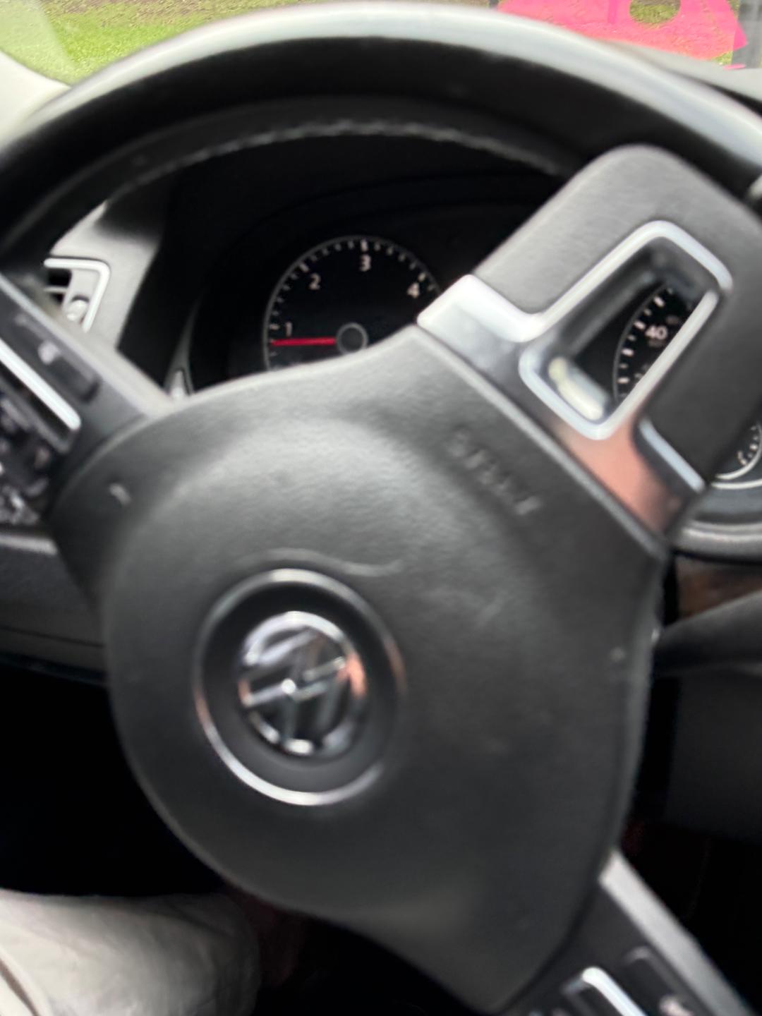 Volkswagen_Passat 