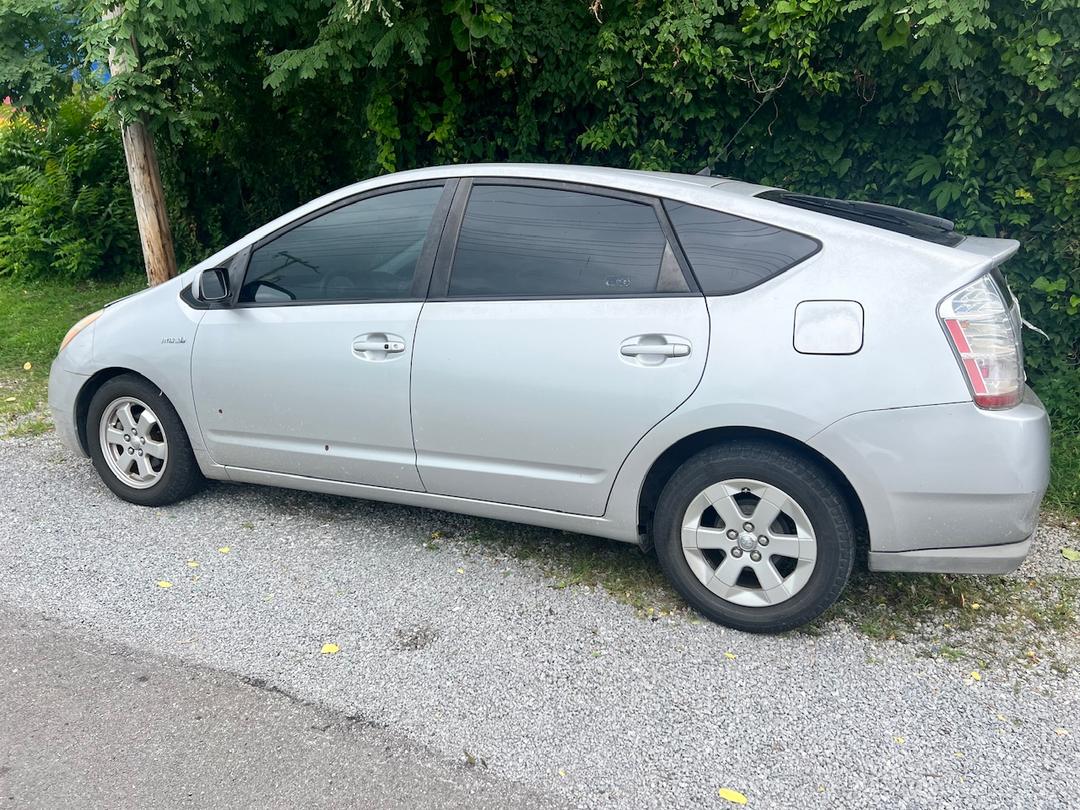Toyota_Prius 