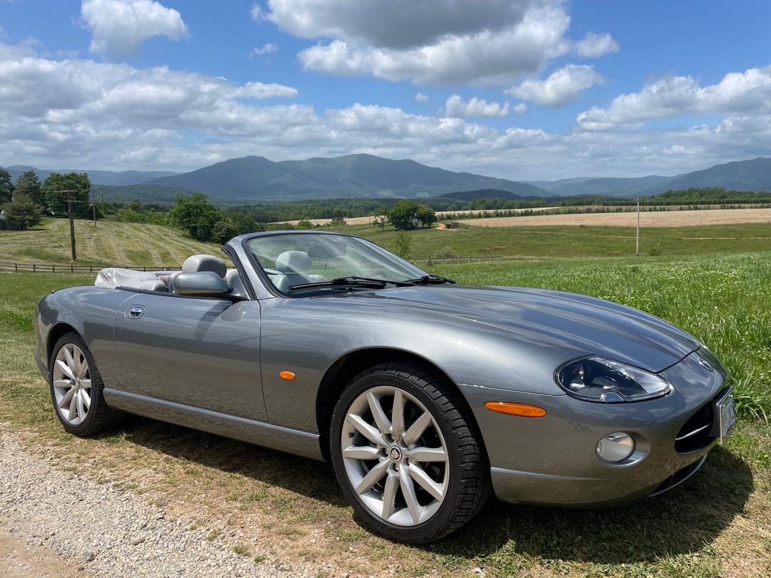 Jaguar_XK 