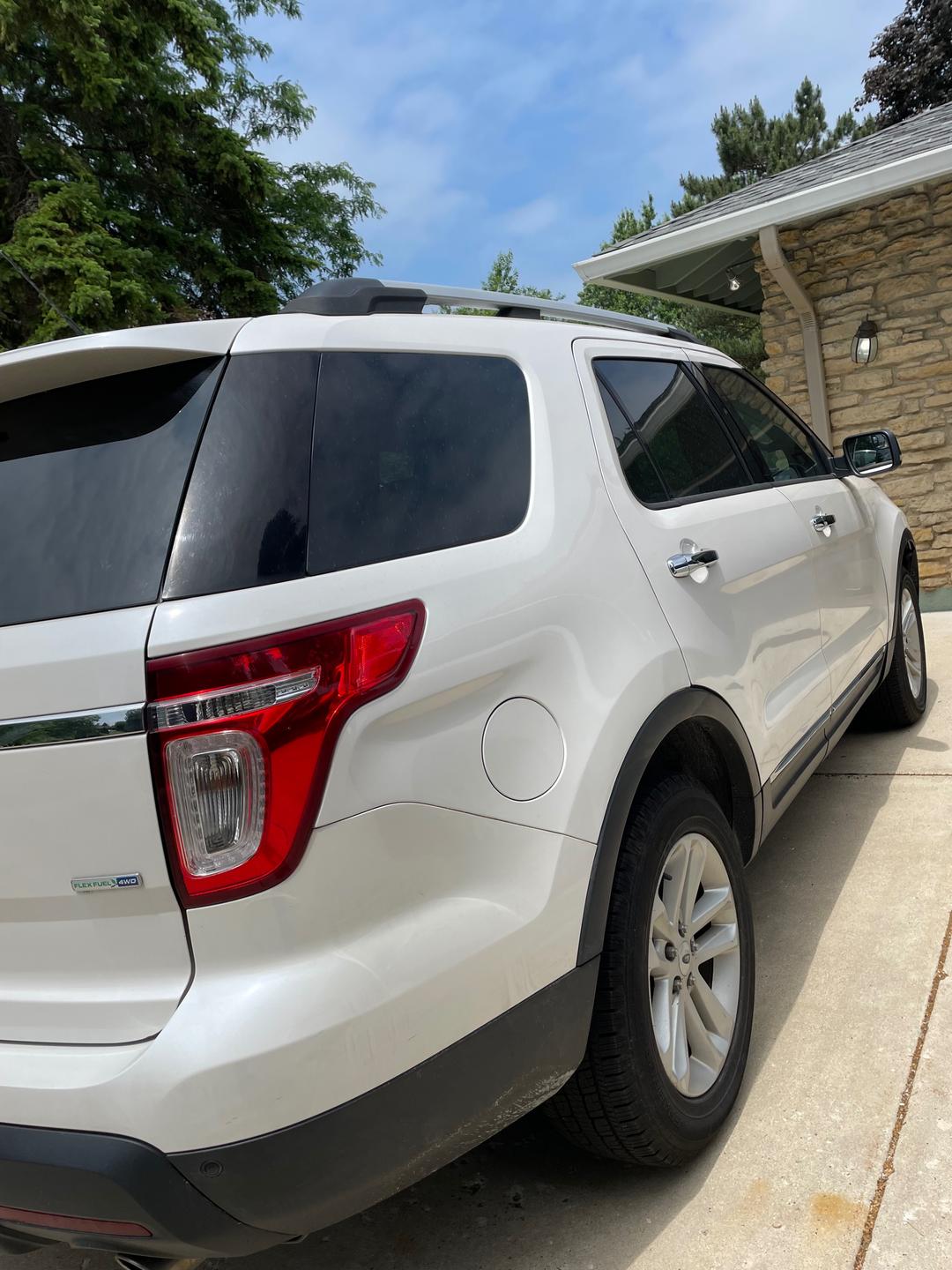 Ford_Explorer 