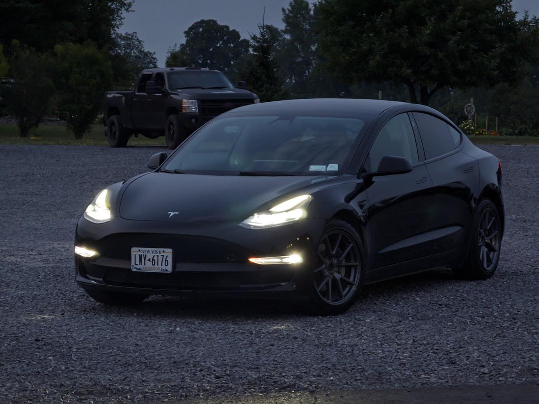 Tesla_Model 3 