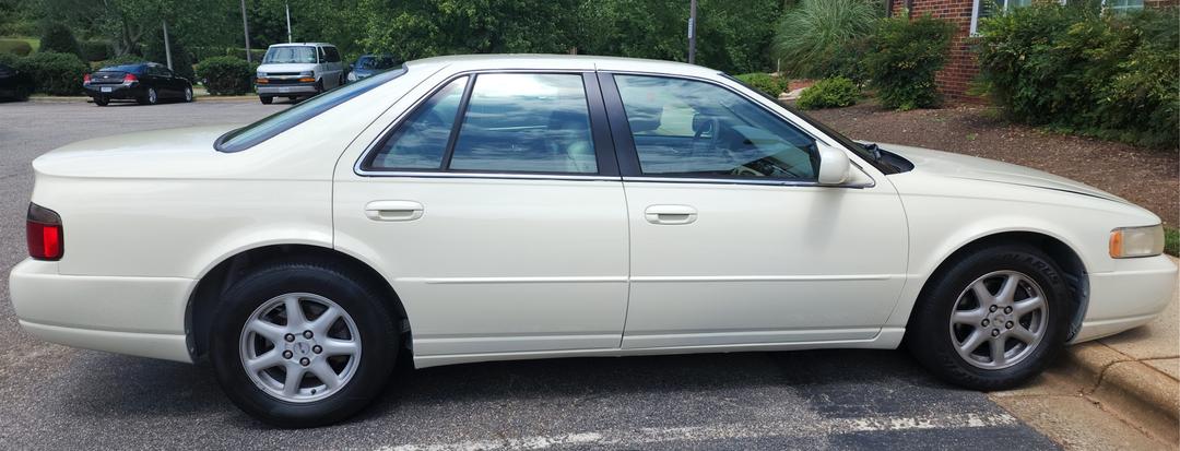 Cadillac_Seville 