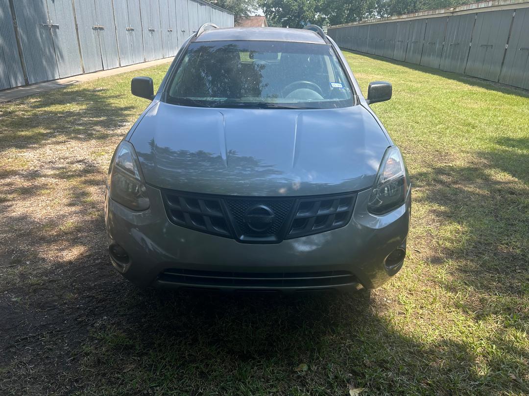 Nissan_Rogue Select 