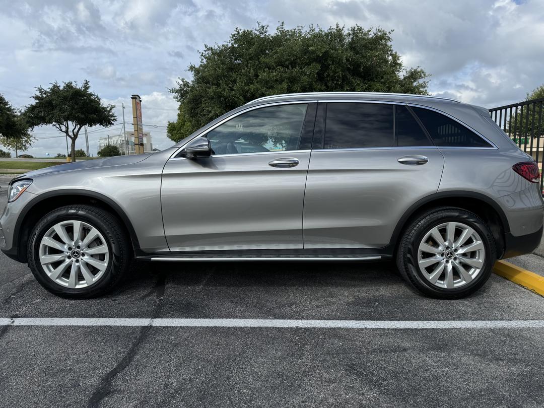 Mercedes-Benz_GLC 