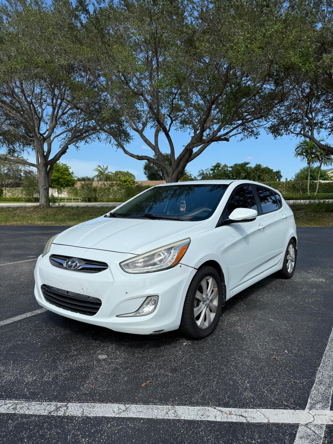 Hyundai_Accent 