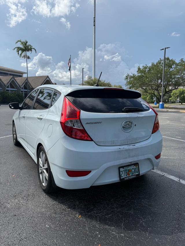 car_image_202x236