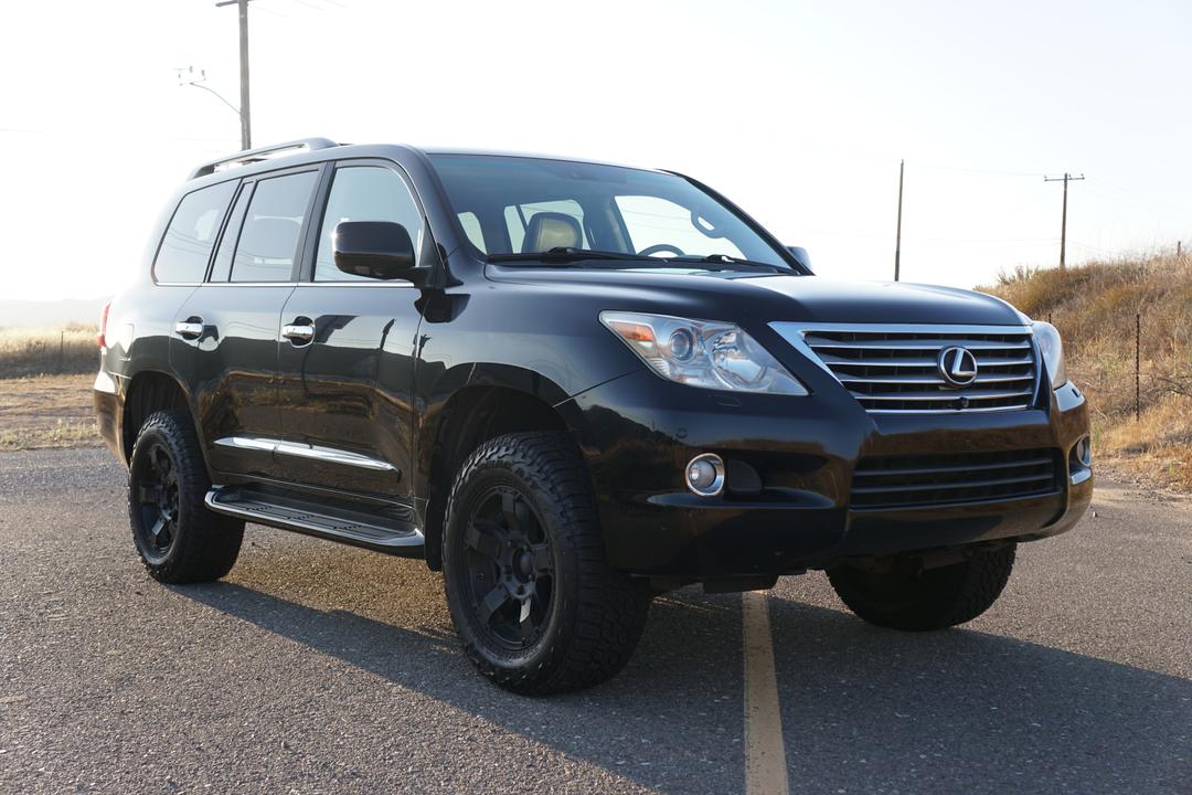 Lexus_LX 570 