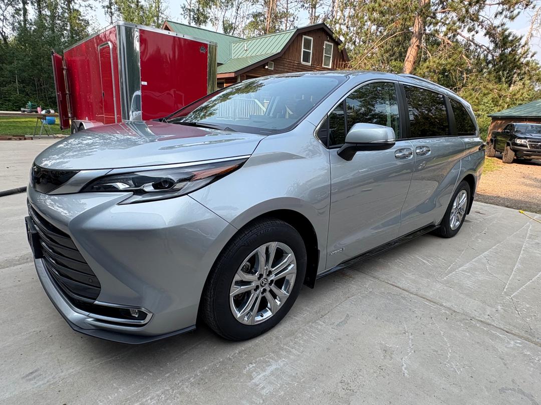 Toyota_Sienna 