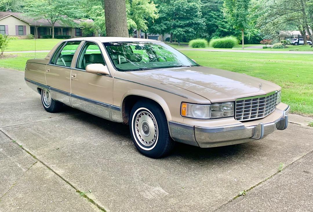 Cadillac_Fleetwood 