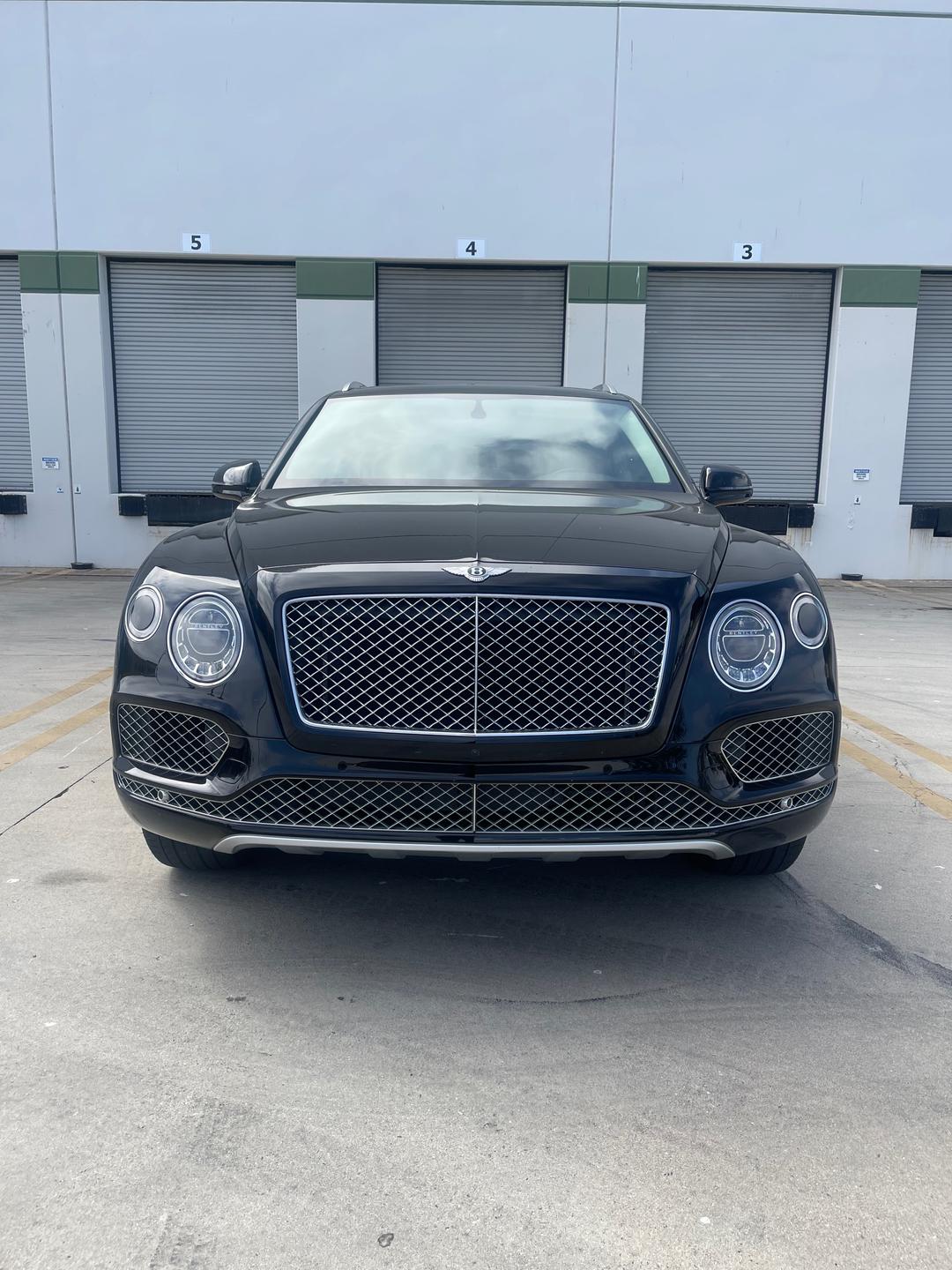 Bentley_Bentayga 