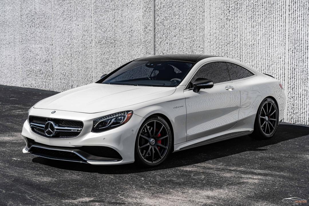 Mercedes-Benz_S-Class 