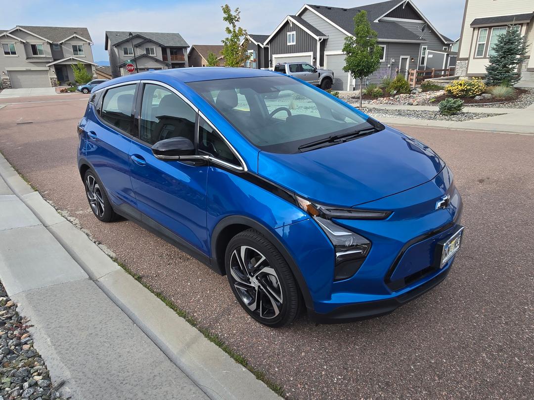 Chevrolet_Bolt EV 