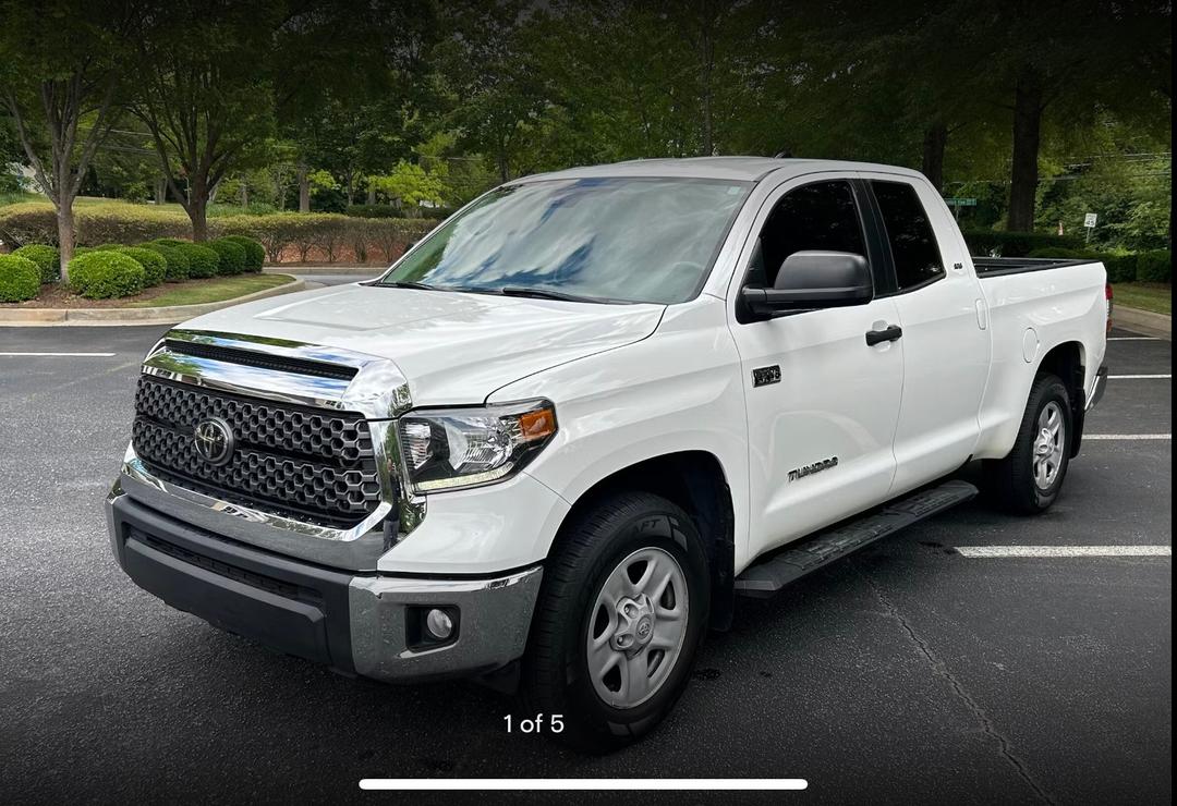 Toyota_Tundra 