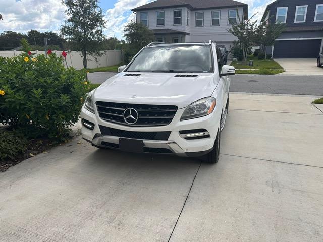 Mercedes-Benz_M Class 
