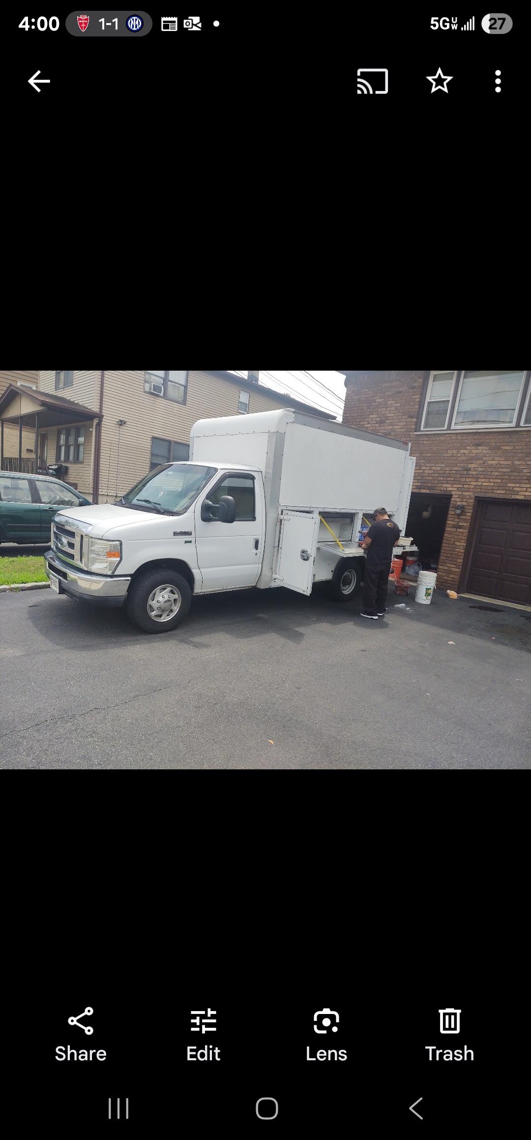 Ford_Commercial Vans 