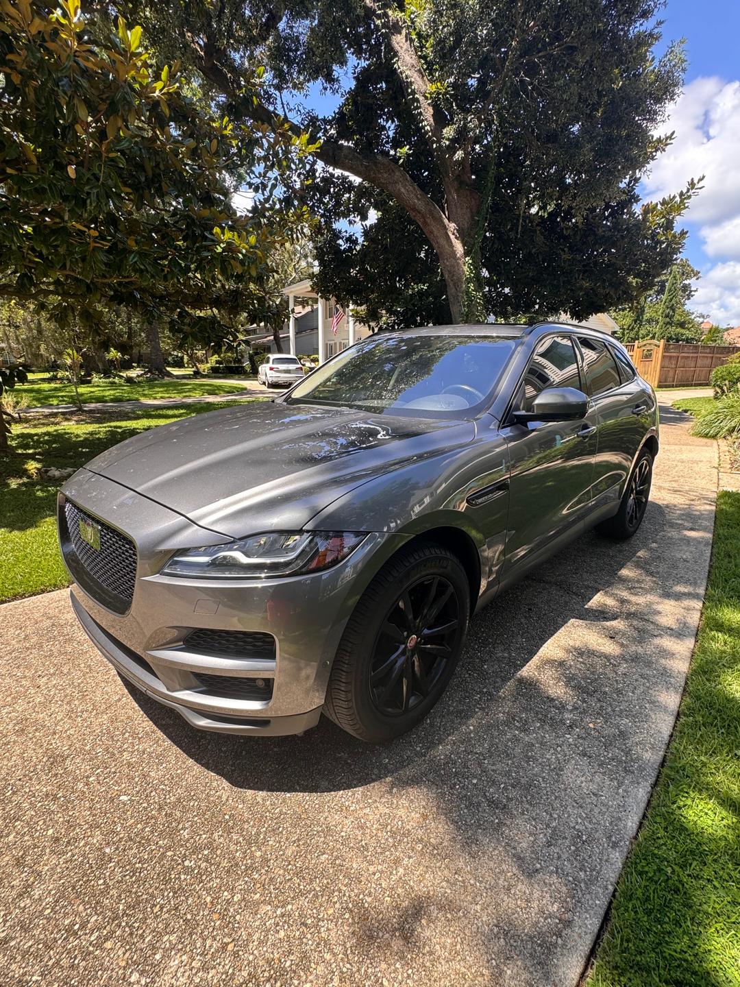 Jaguar_F-Pace 