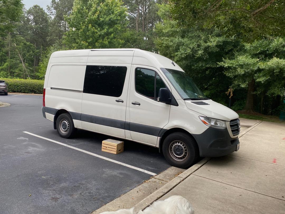 Mercedes-Benz_Sprinter 2500 