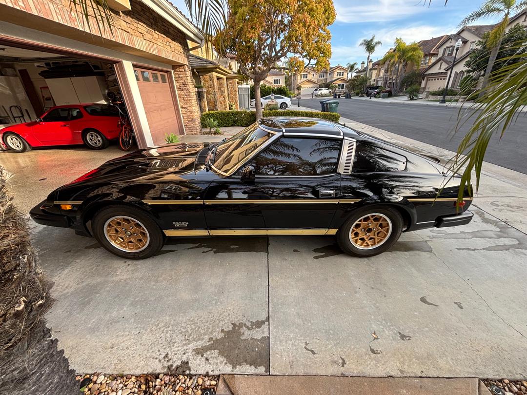 60年代　191z 1981 Nissan 280ZX For Sale in Huntington Beach, California