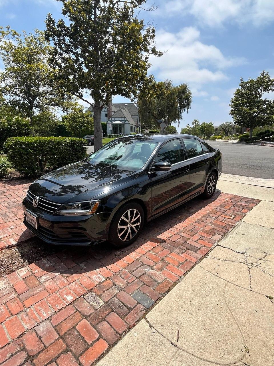 Volkswagen_Jetta 