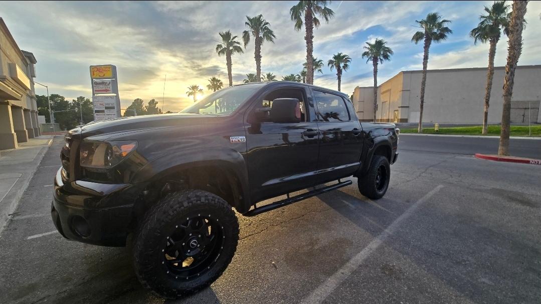 Toyota_Tundra 