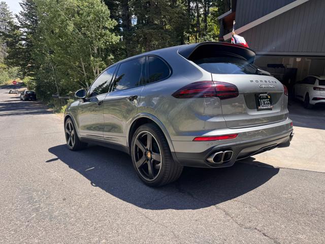 car_image_202x236