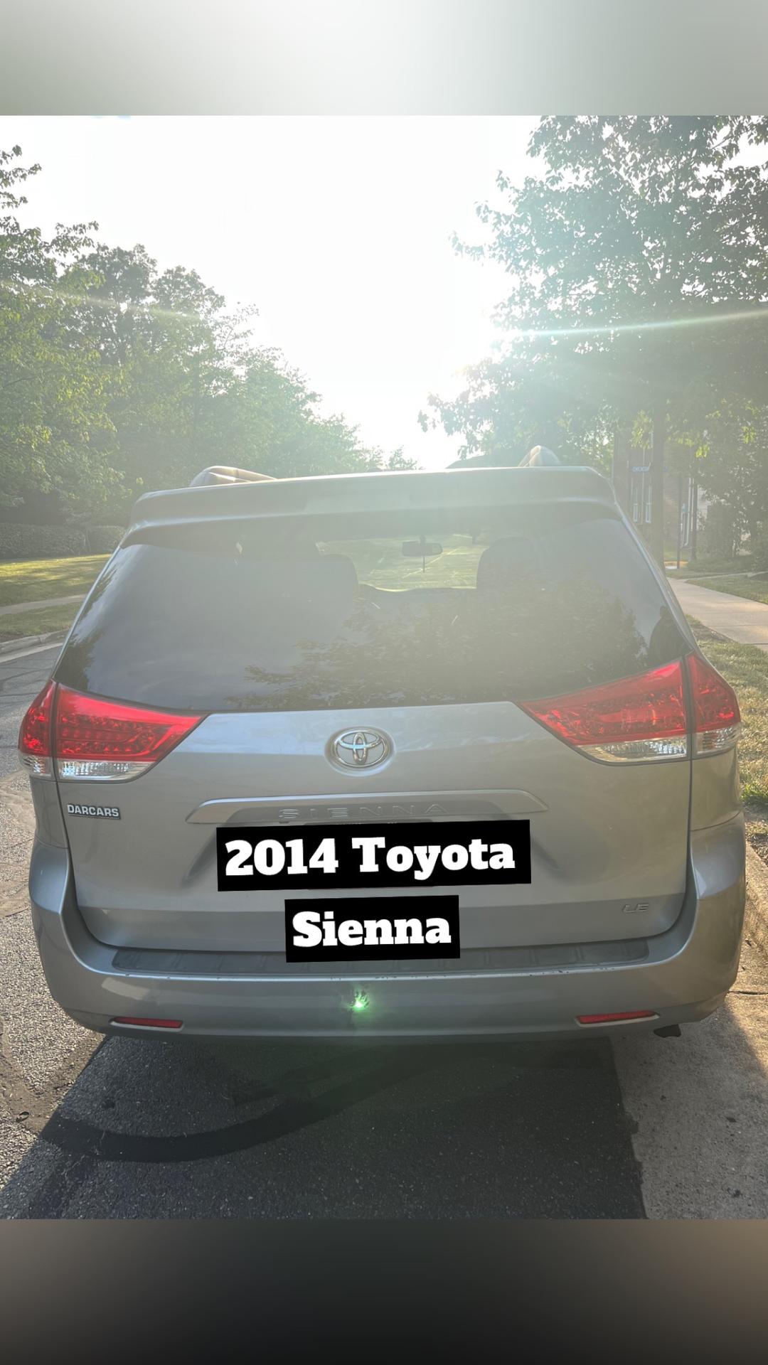 Toyota_Sienna 