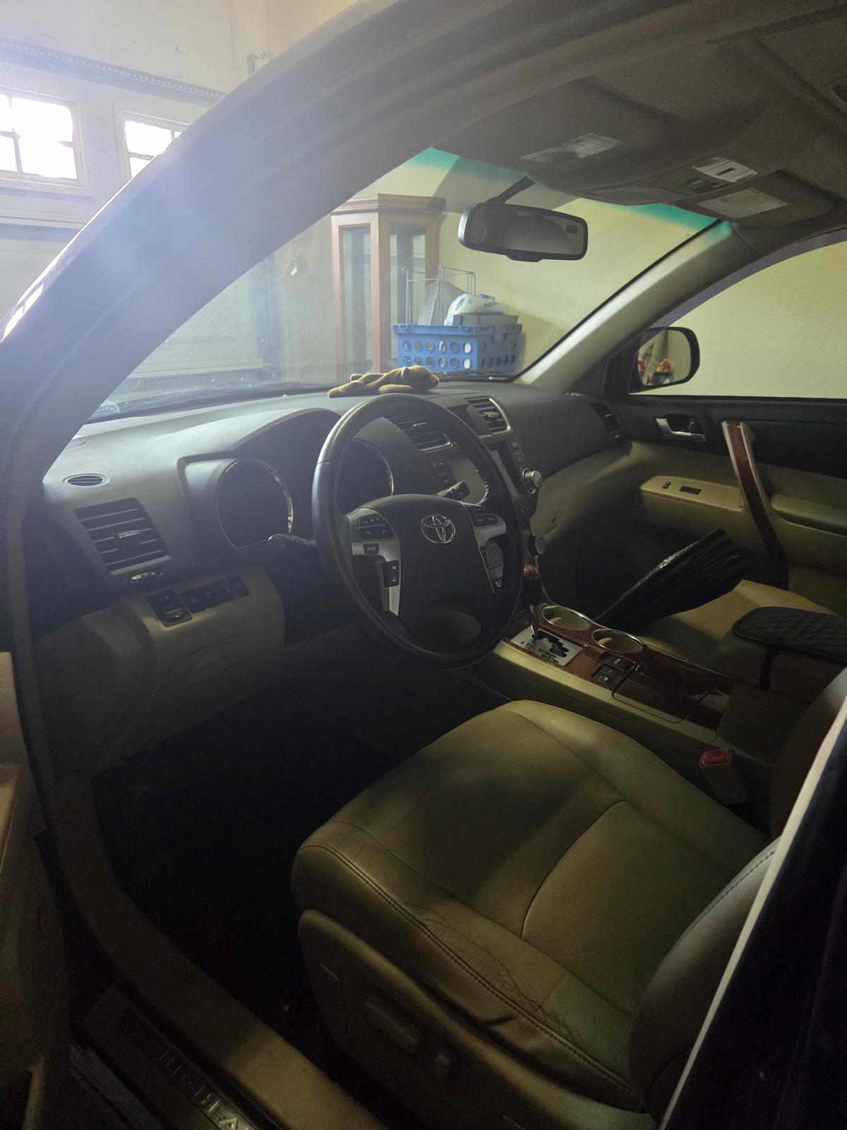 car_image_564x480 - 