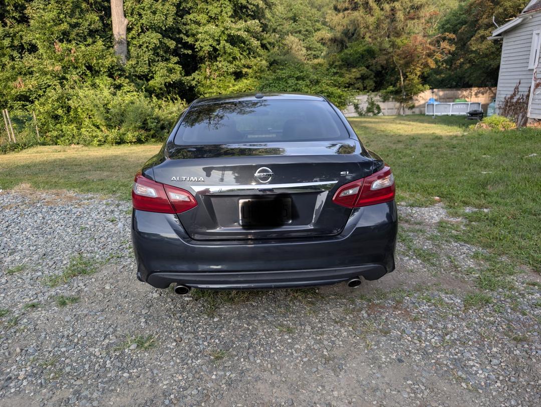 Nissan_Altima 