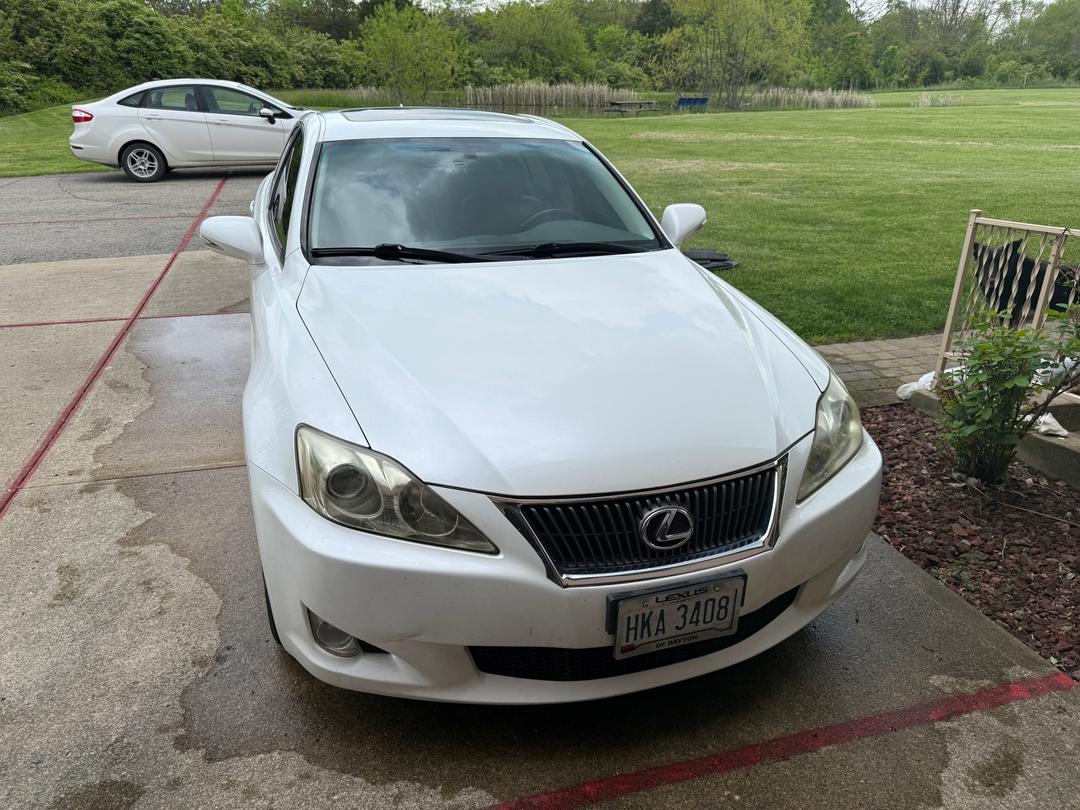 Lexus_IS 250 