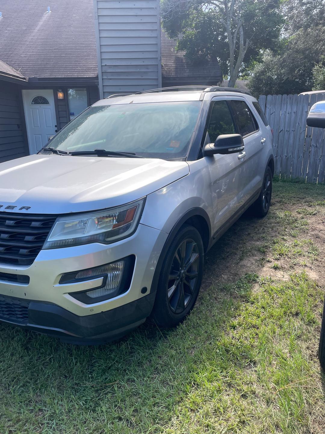 Ford_Explorer 