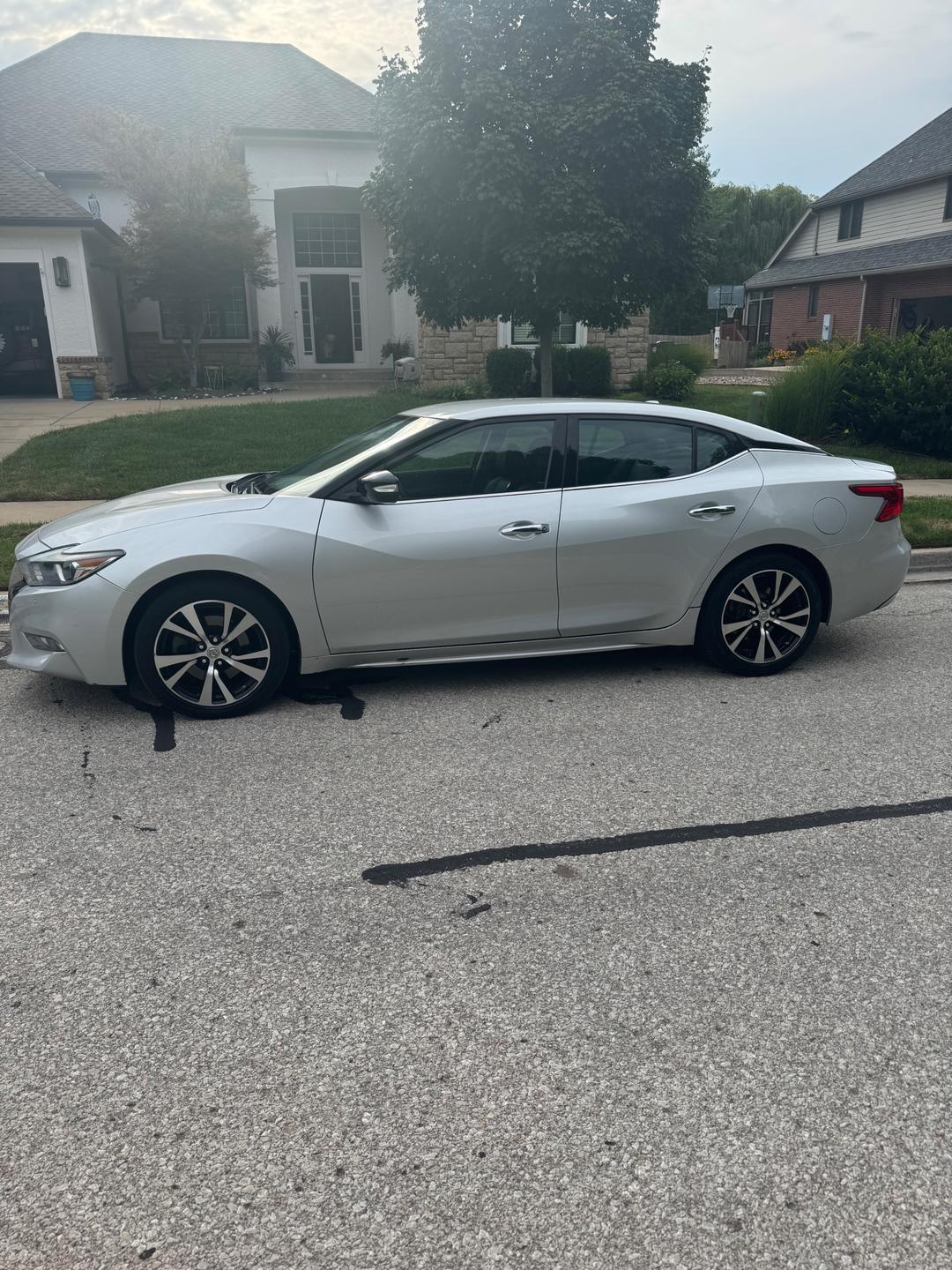 Nissan_Maxima 