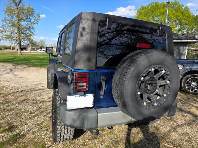 car_image_202x236