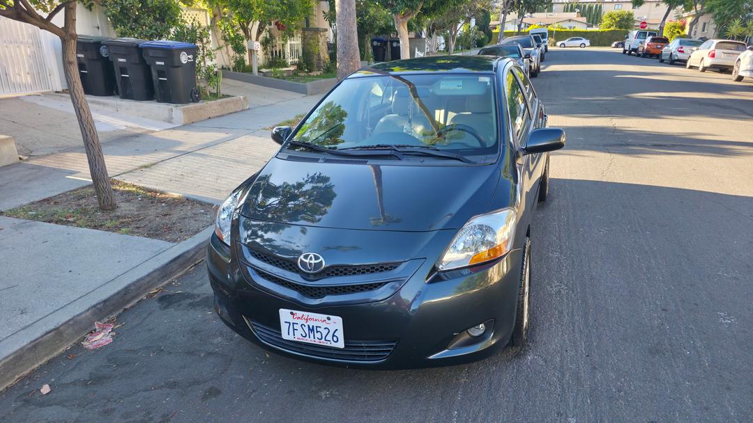 Toyota_Yaris 