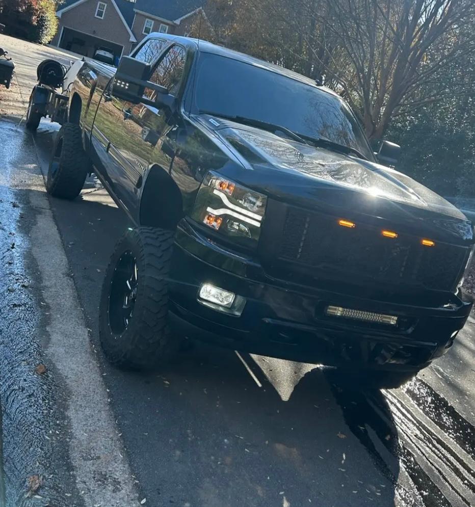 Chevrolet_Silverado 2500 